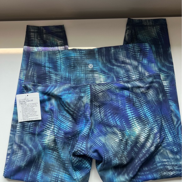 LULULEMON WUNDER TRAIN HIGH-RISE TIGHT 25” - Picture 9 of 11